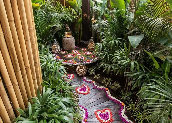 Magic Hills Bali - Magical Eco-luxury Villa Selat