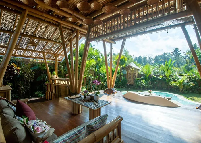 Magic Hills Bali - Magical Eco-luxury Villa Selat