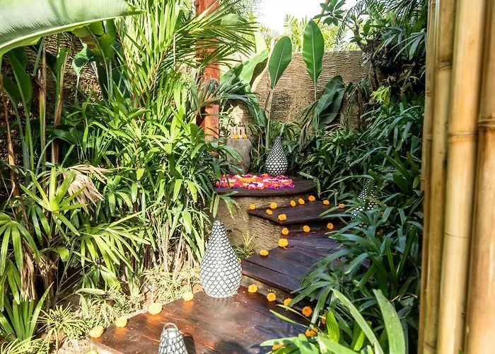Вилла Magic Hills Bali - Magical Eco-luxury *