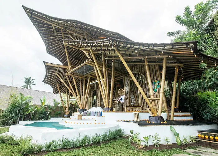 Villa Magic Hills Bali - Magical Eco-luxury Selat
